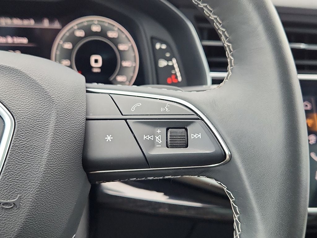 2025 Audi Q7 55 Premium Plus quattro