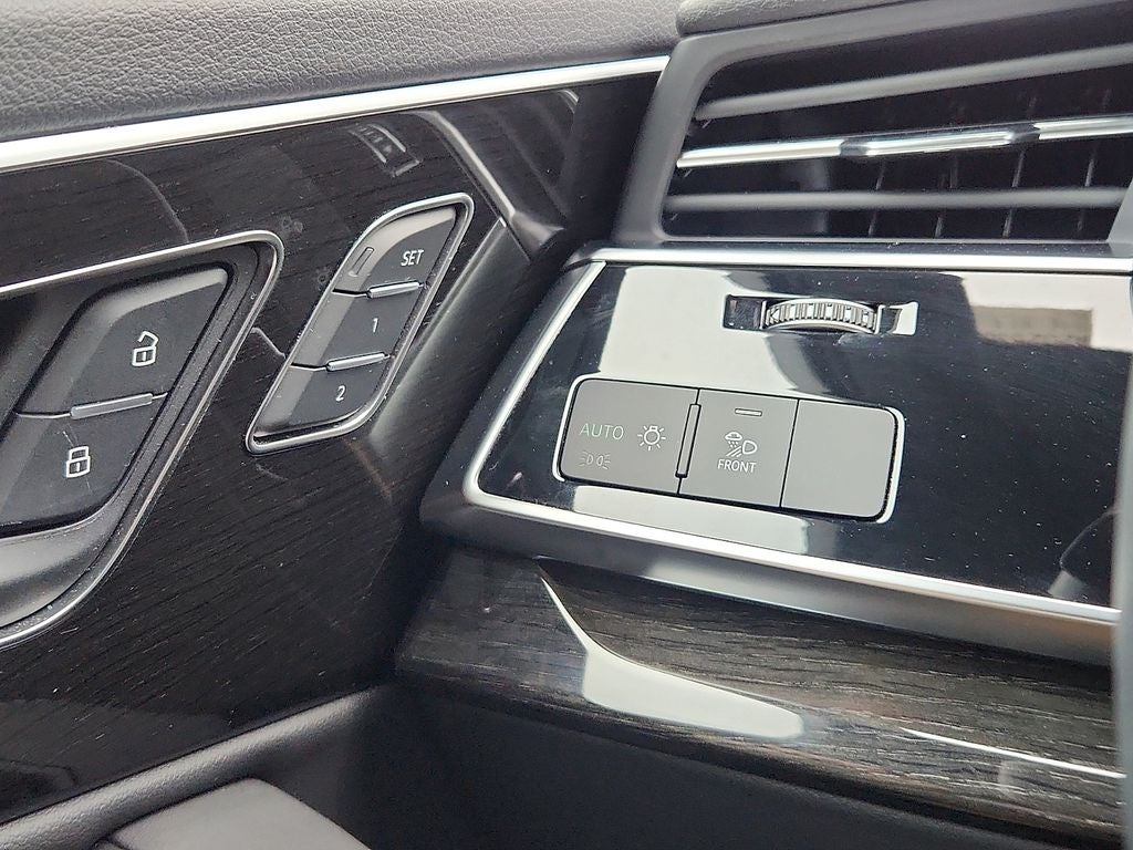 2025 Audi Q7 55 Premium Plus quattro