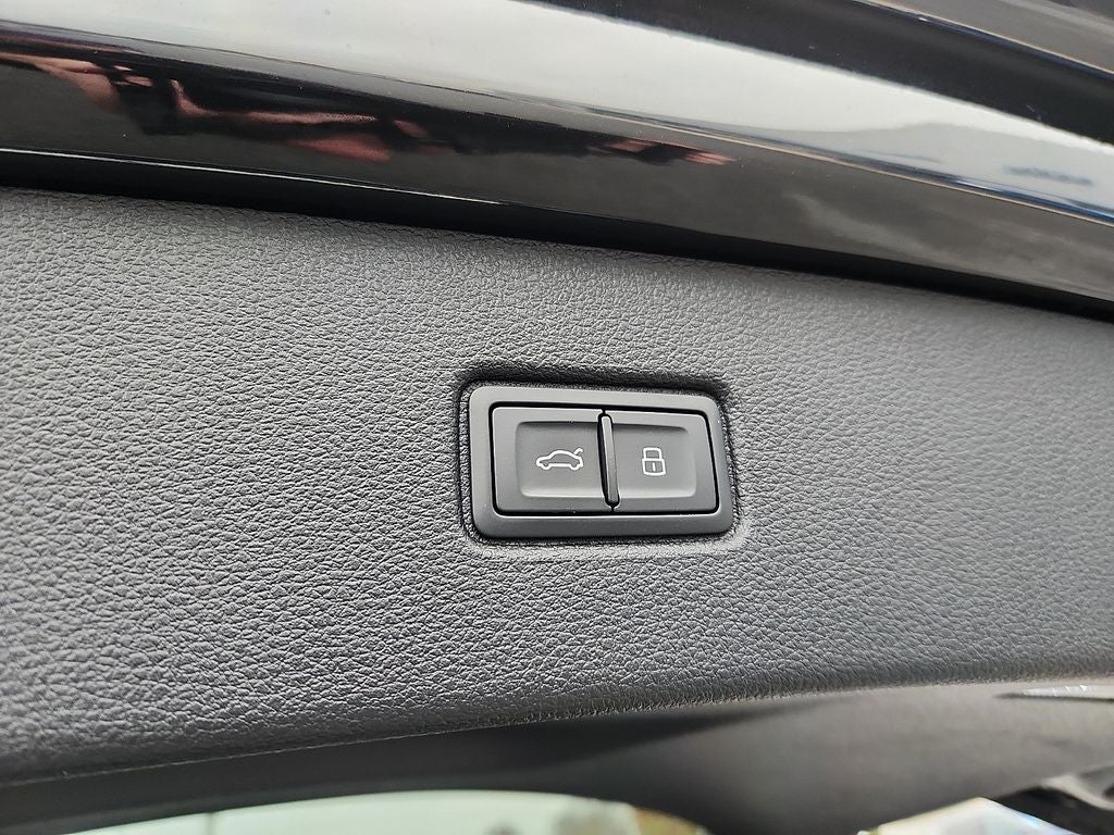 2025 Audi Q7 55 Premium Plus quattro