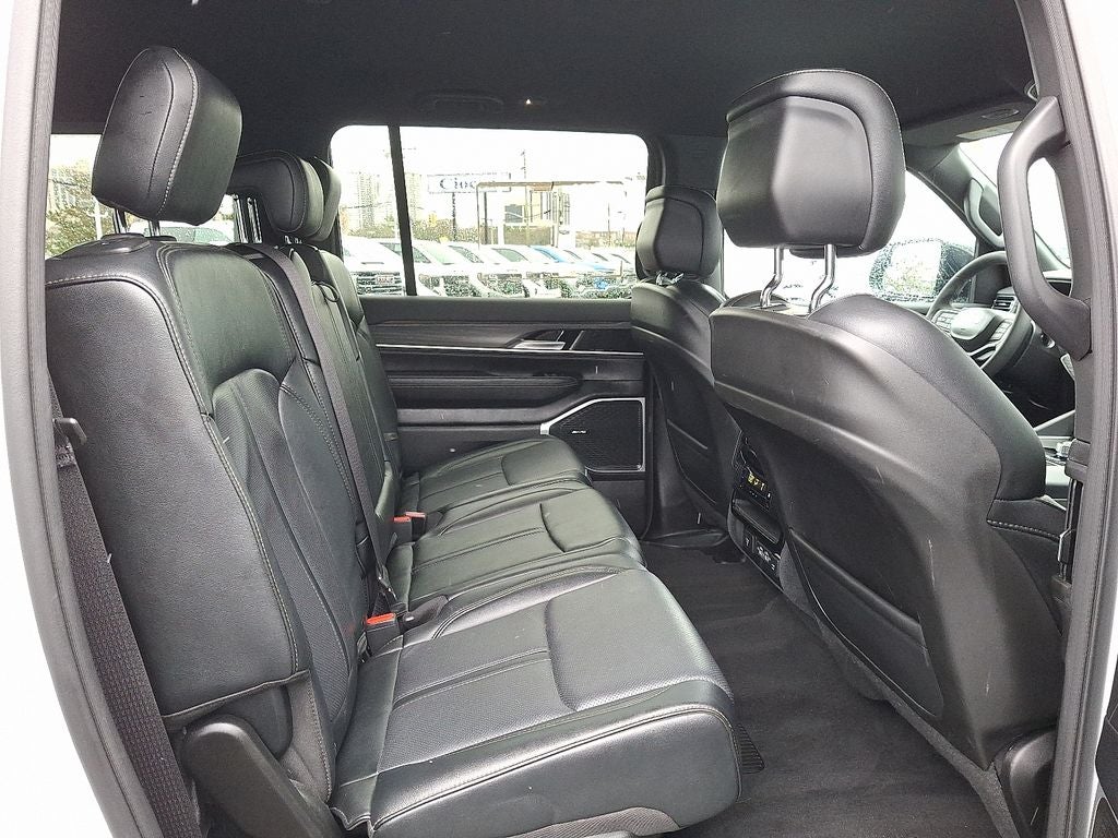 2024 Jeep Wagoneer Series II