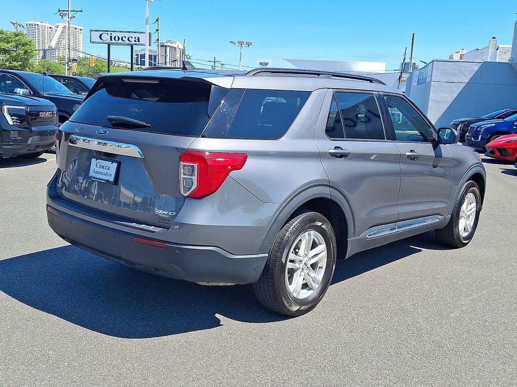 2022 Ford Explorer XLT