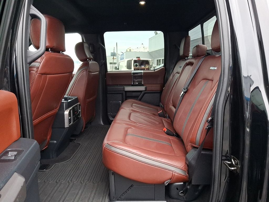 2022 Ford F-350SD Platinum