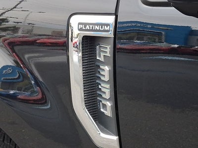 2022 Ford F-350SD Platinum