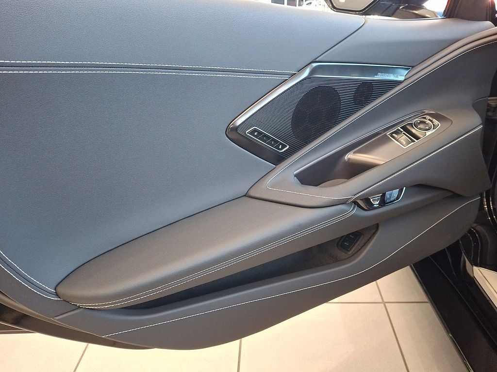 2025 Chevrolet Corvette Stingray 2LT