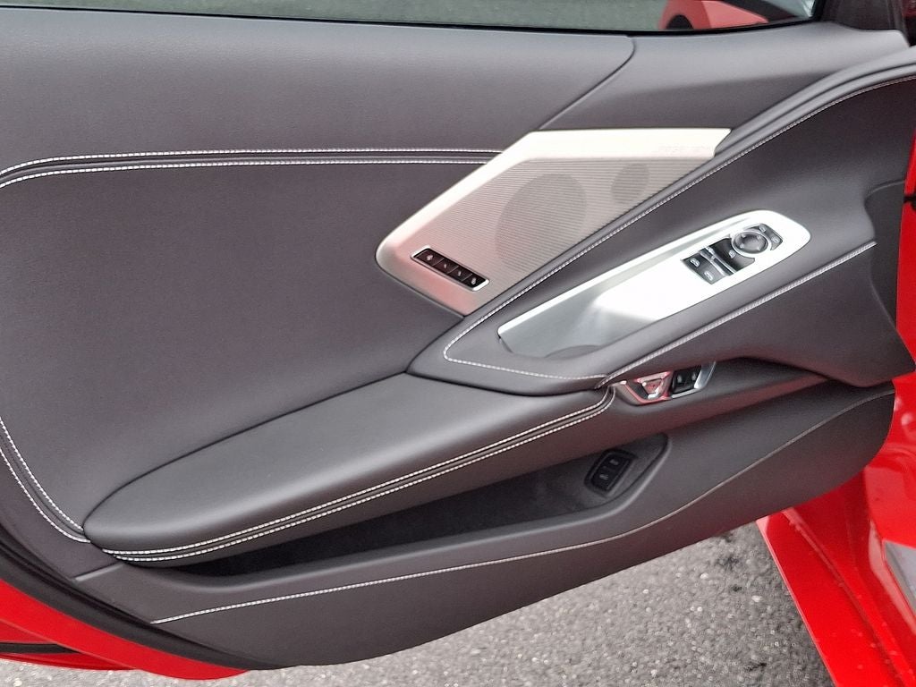 2025 Chevrolet Corvette Stingray 2LT