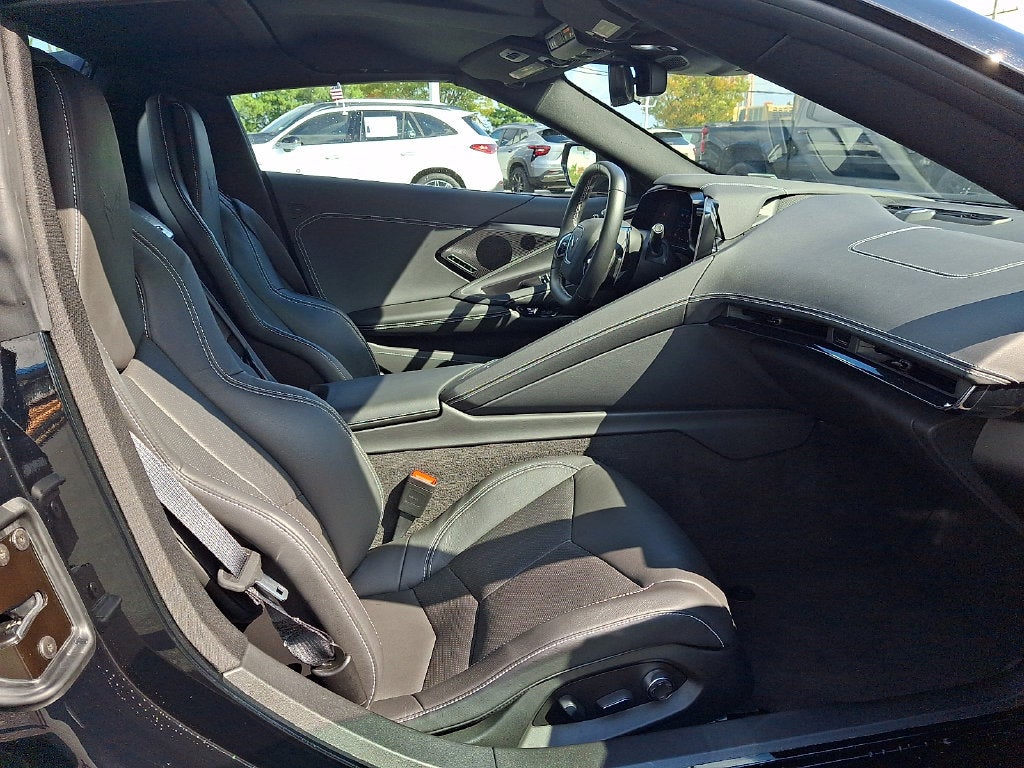 2024 Chevrolet Corvette Stingray 2LT