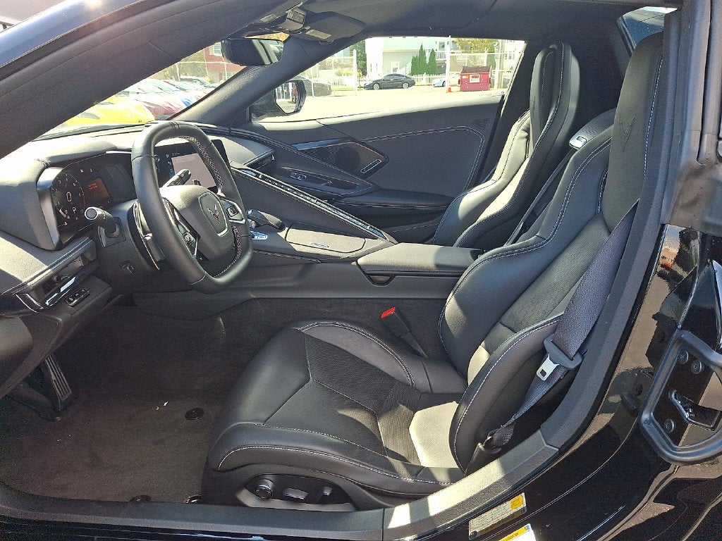 2024 Chevrolet Corvette Stingray 2LT
