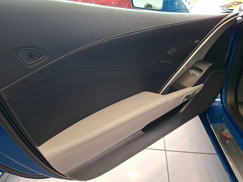 2015 Chevrolet Corvette Stingray Z51 2LT