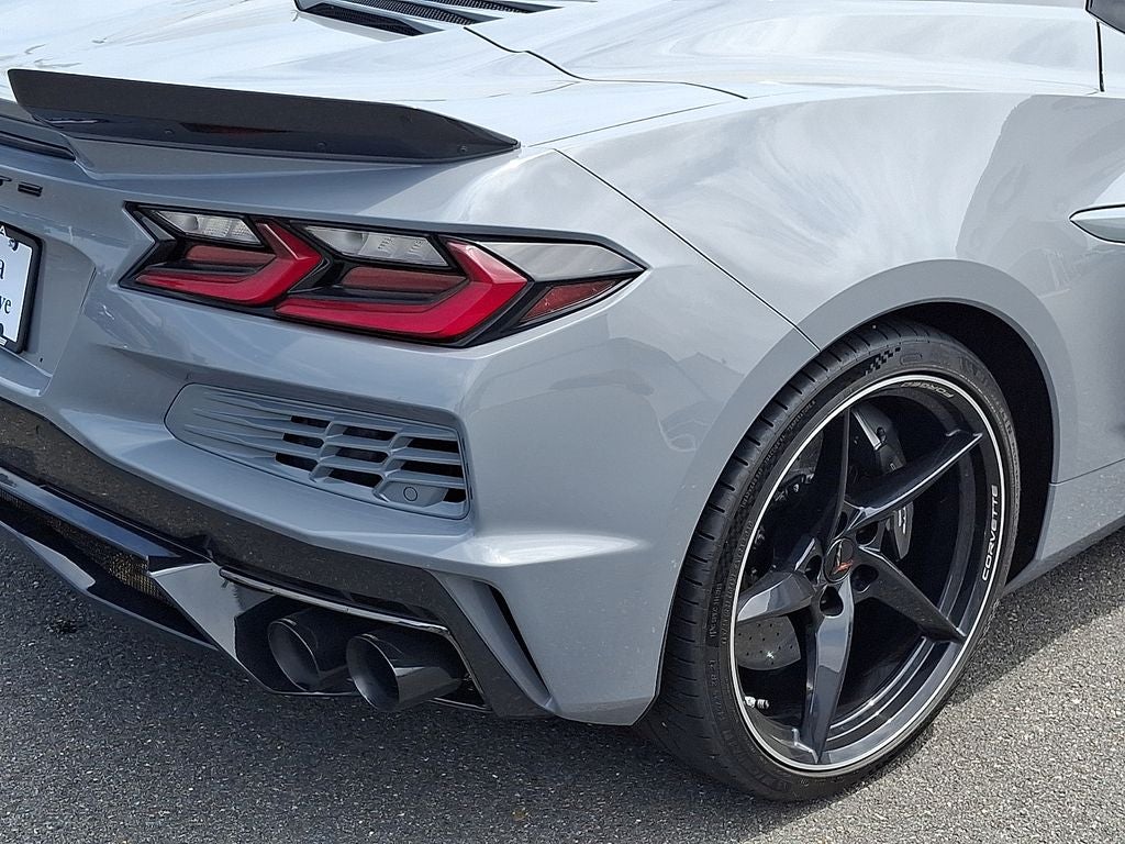 2025 Chevrolet Corvette E-Ray 1LZ