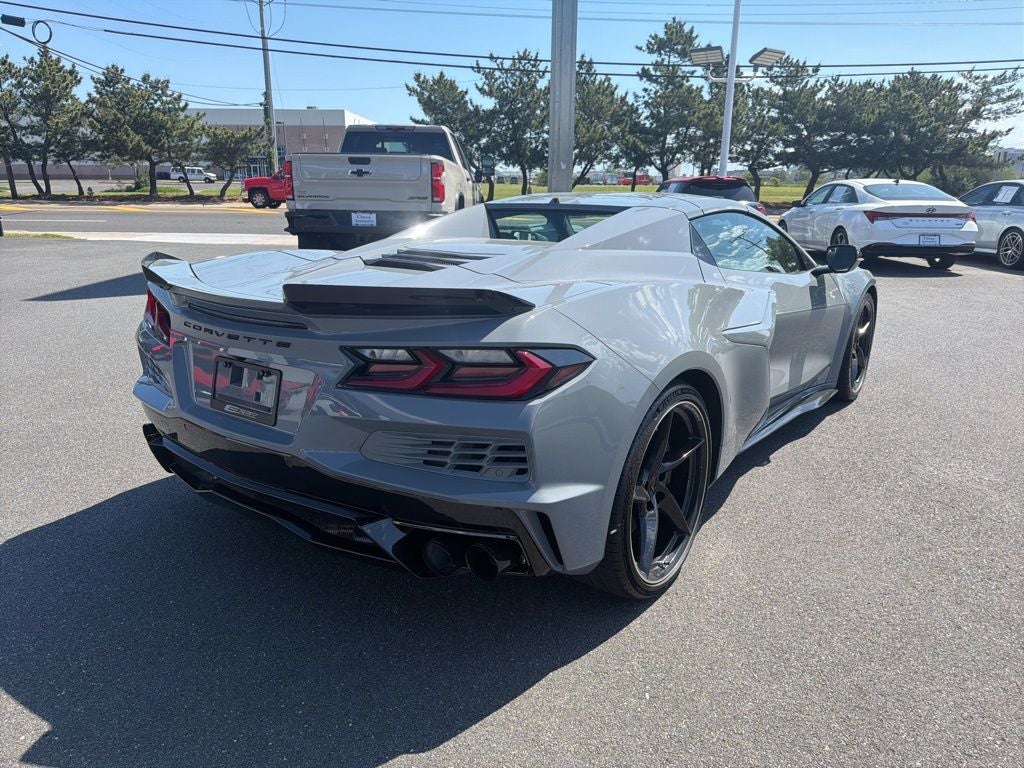 2025 Chevrolet Corvette E-Ray 1LZ