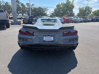 2025 Chevrolet Corvette E-Ray 1LZ