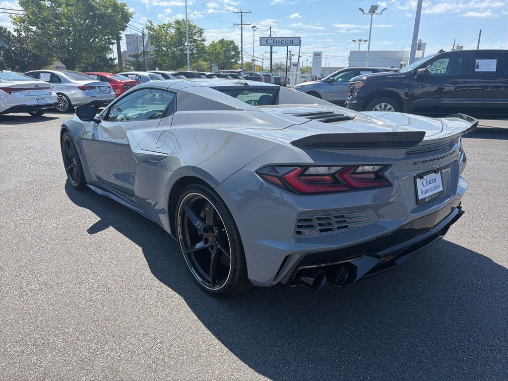 2025 Chevrolet Corvette E-Ray 1LZ