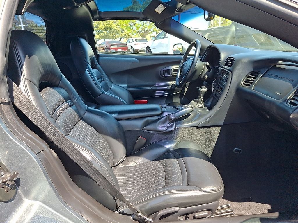 2003 Chevrolet Corvette Base