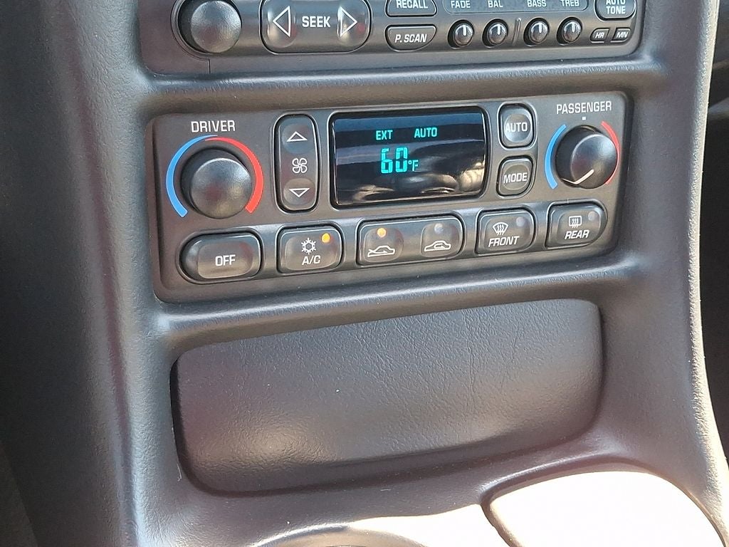 2003 Chevrolet Corvette Base