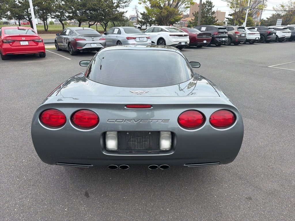2003 Chevrolet Corvette Base