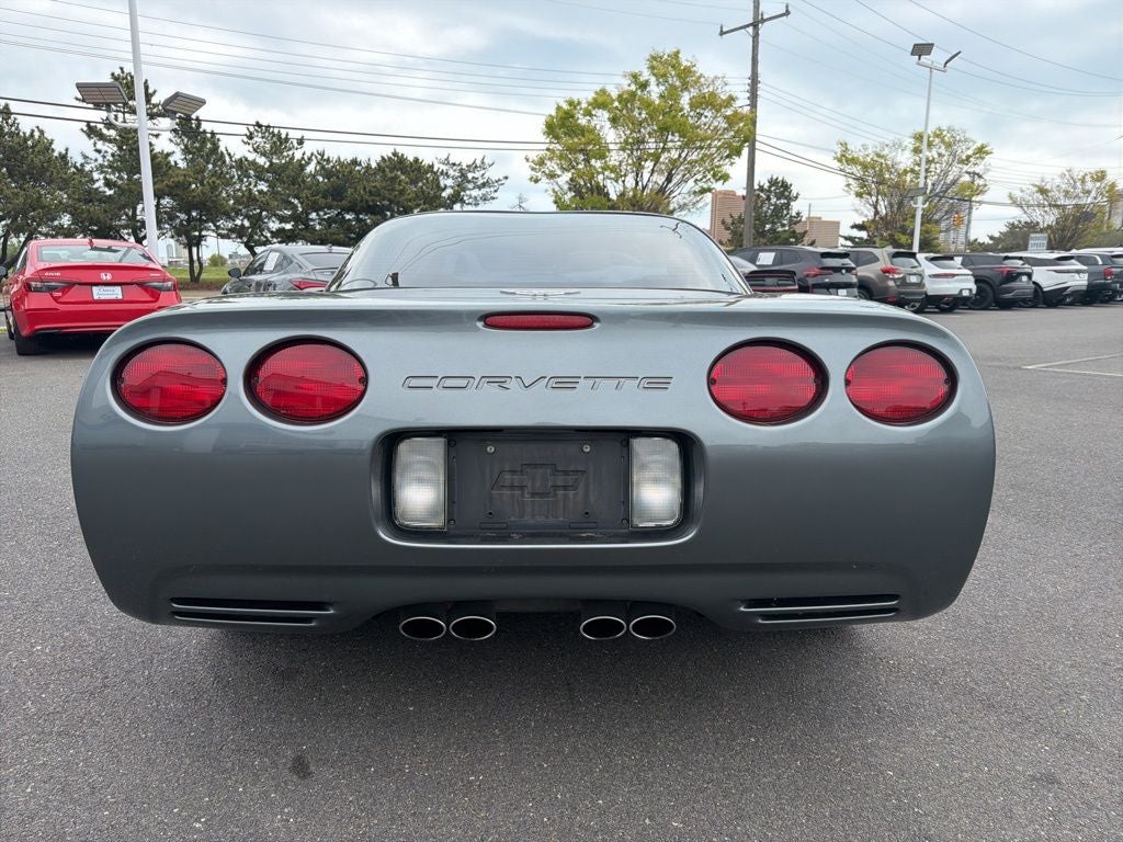 2003 Chevrolet Corvette Base