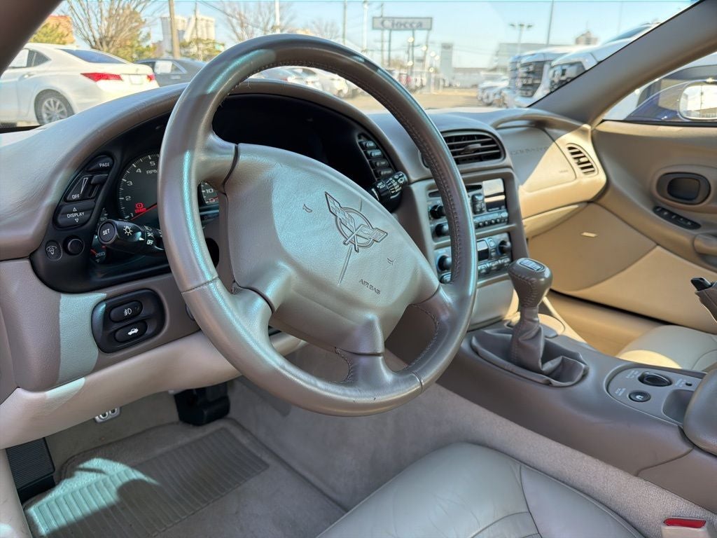 2004 Chevrolet Corvette Base