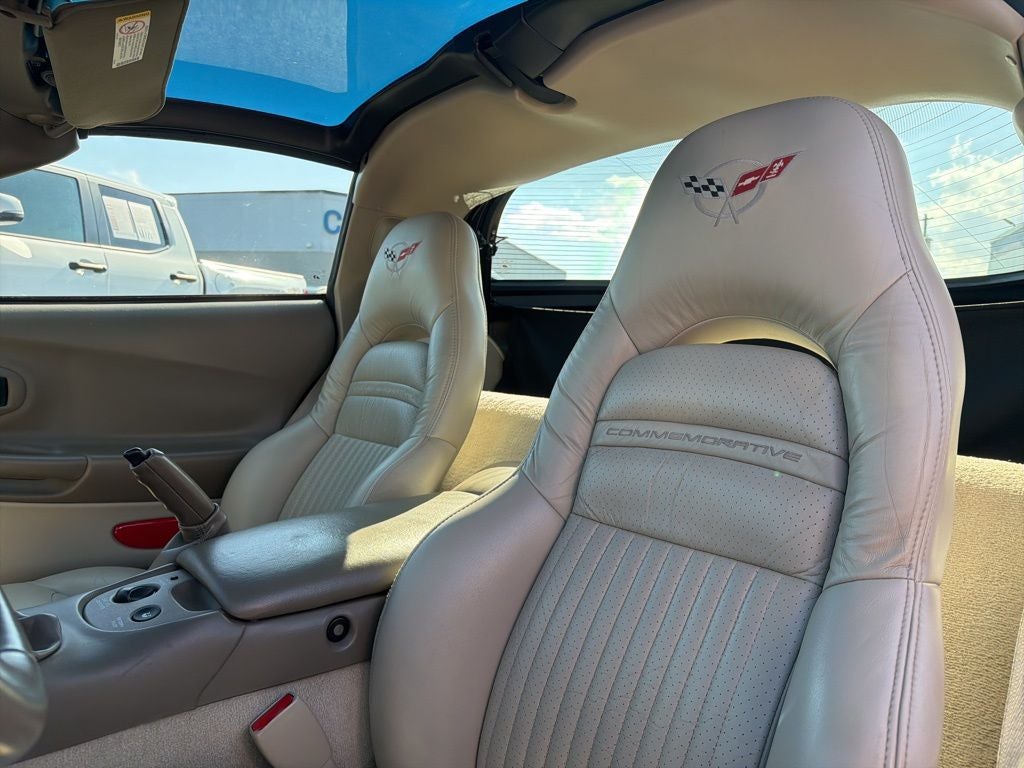 2004 Chevrolet Corvette Base