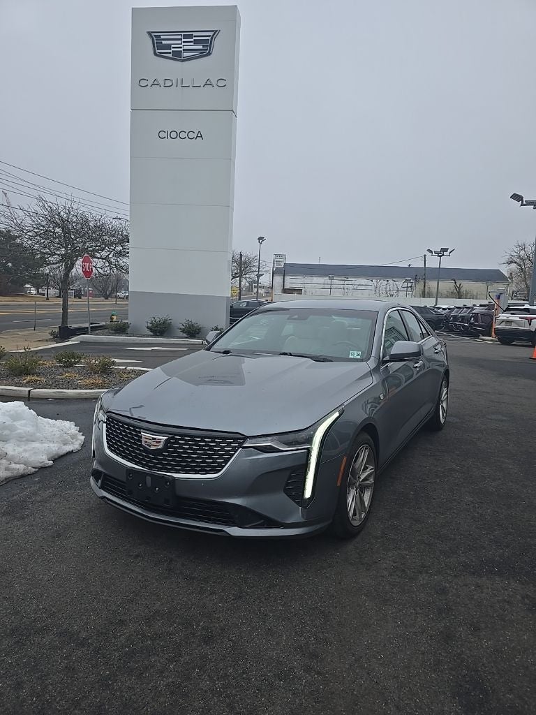 2021 Cadillac CT4 Luxury