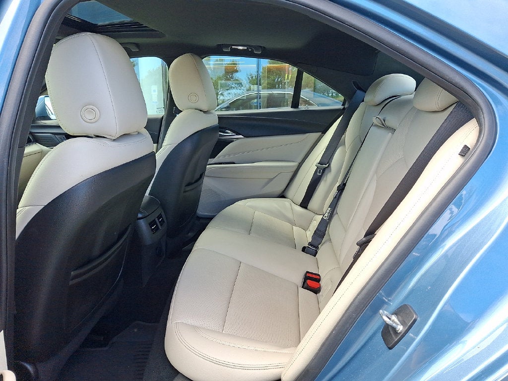 2024 Cadillac CT4 Premium Luxury