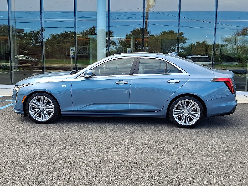 2024 Cadillac CT4 Premium Luxury