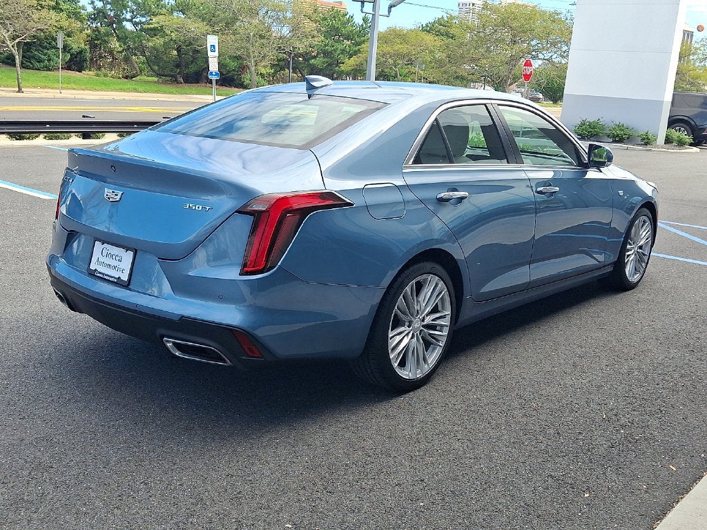 2024 Cadillac CT4 Premium Luxury