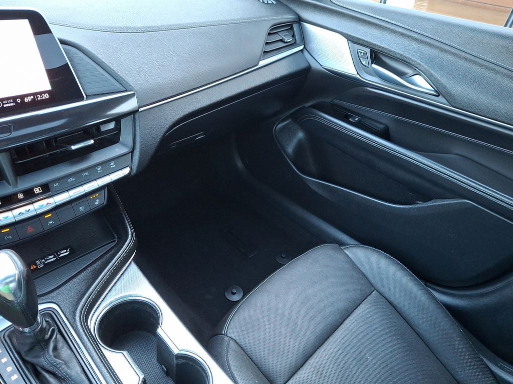 2022 Cadillac CT4 Premium Luxury