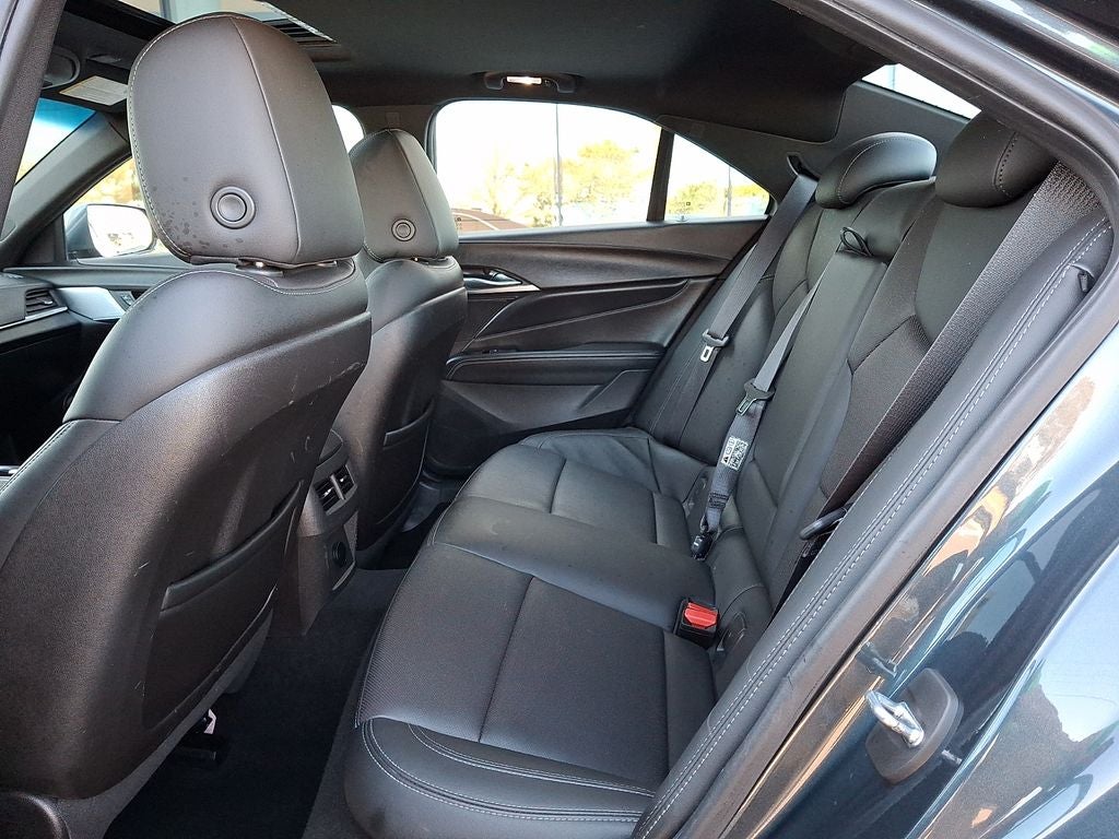 2022 Cadillac CT4 Premium Luxury