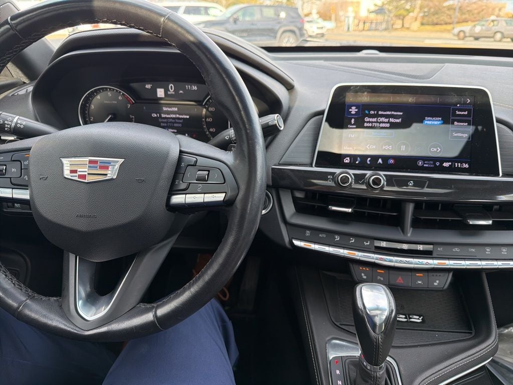 2023 Cadillac CT4 Luxury