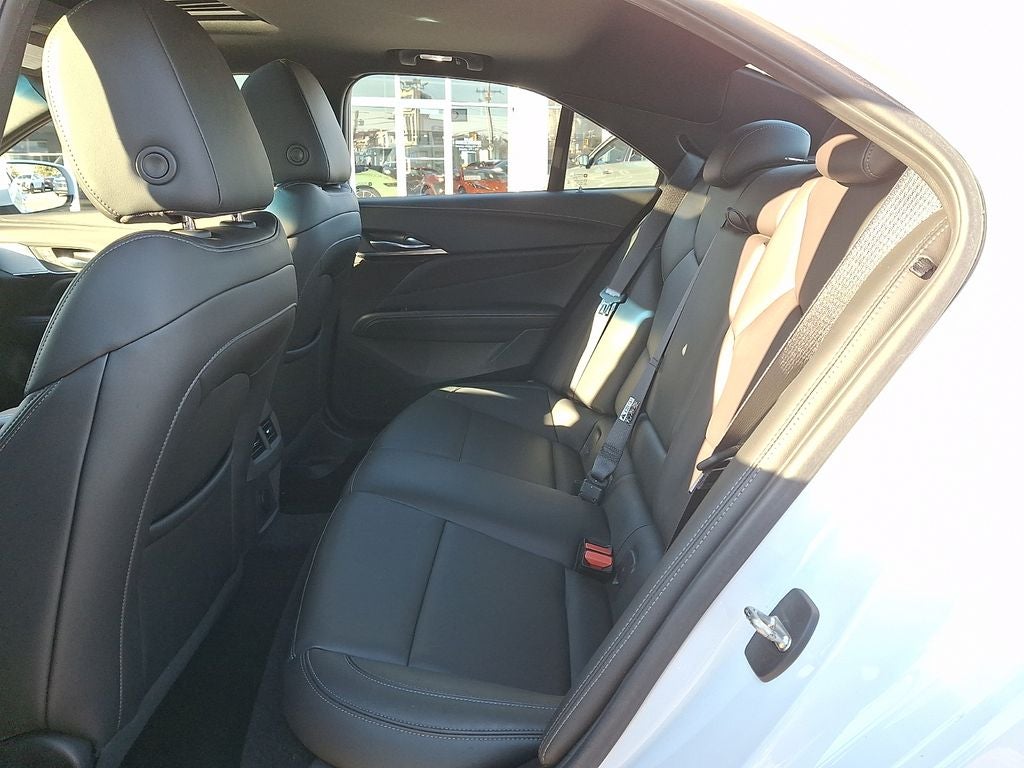 2023 Cadillac CT4 Luxury