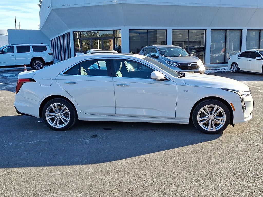 2023 Cadillac CT4 Luxury