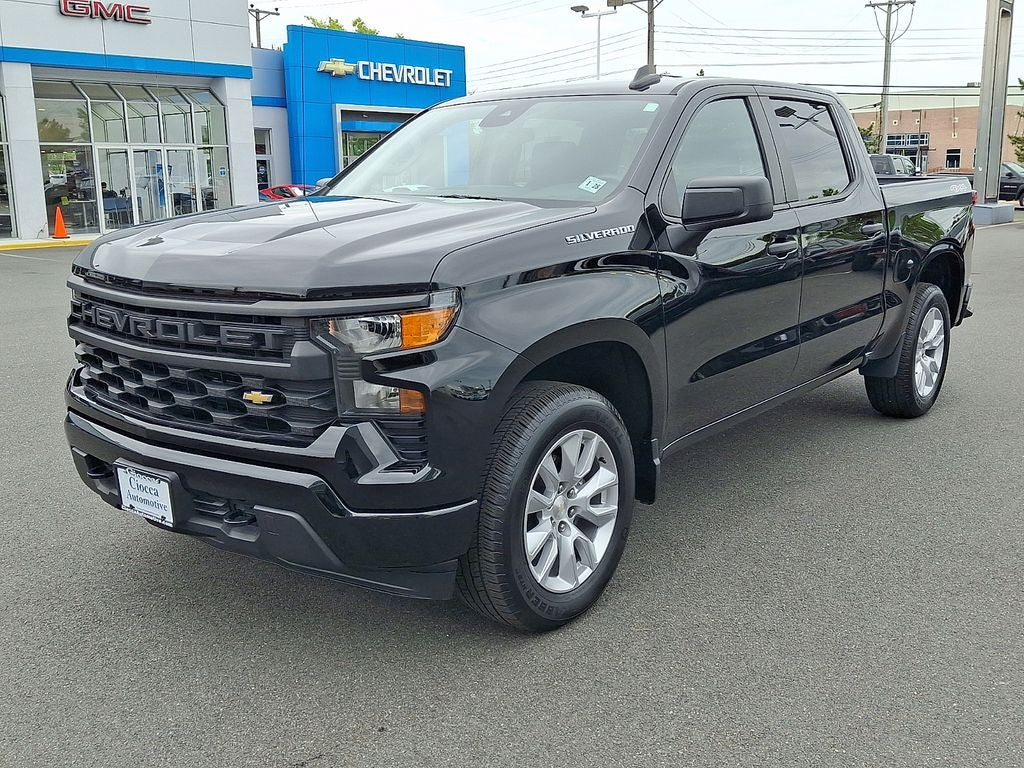 2022 Chevrolet Silverado 1500 Custom