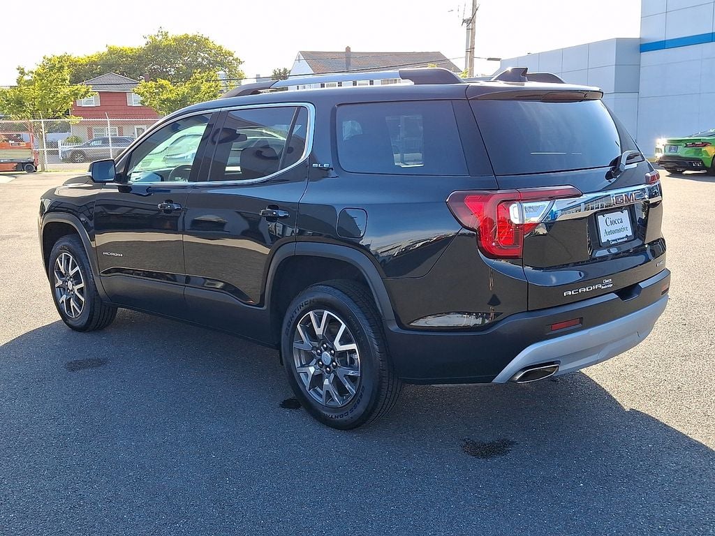2023 GMC Acadia SLE