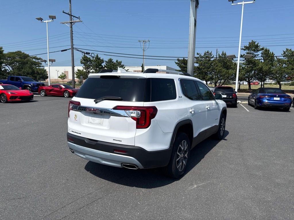 2023 GMC Acadia SLE