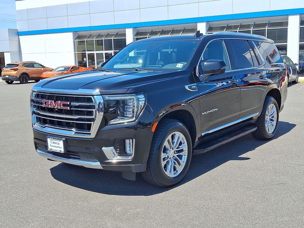 2023 GMC Yukon SLT