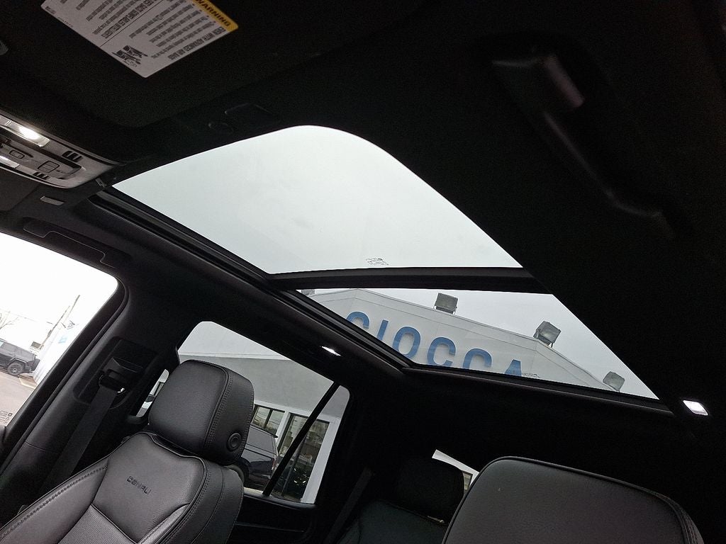 2022 GMC Yukon Denali