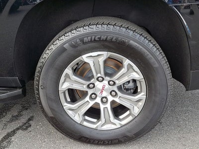 2023 GMC Yukon XL SLE