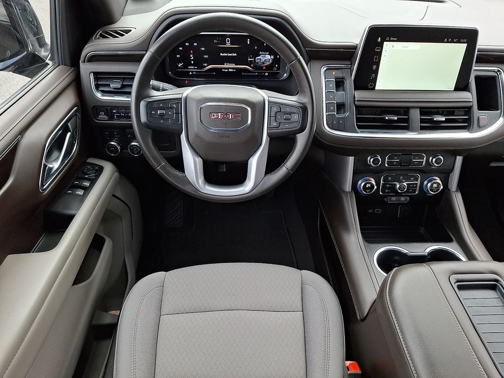 2023 GMC Yukon XL SLE