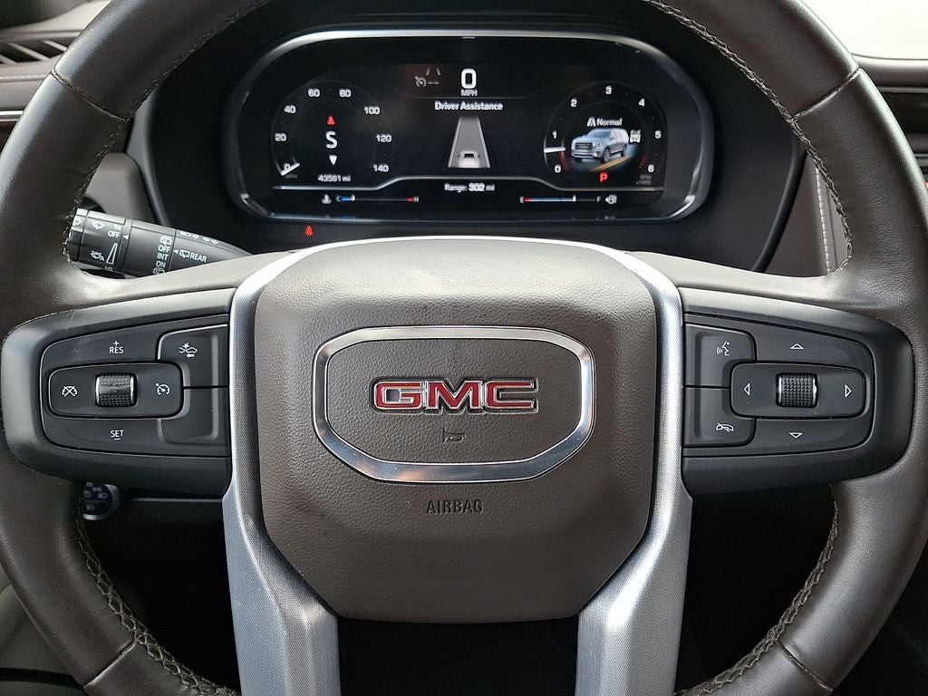 2023 GMC Yukon XL SLE