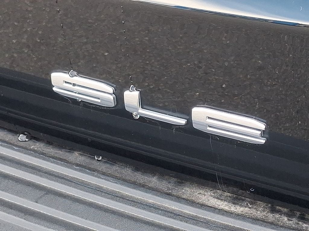 2023 GMC Yukon XL SLE