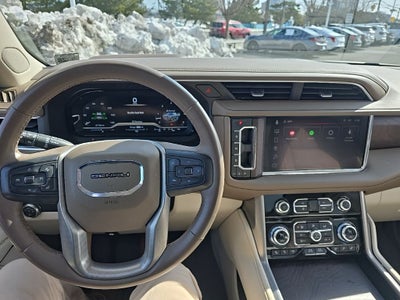 2023 GMC Yukon XL Denali