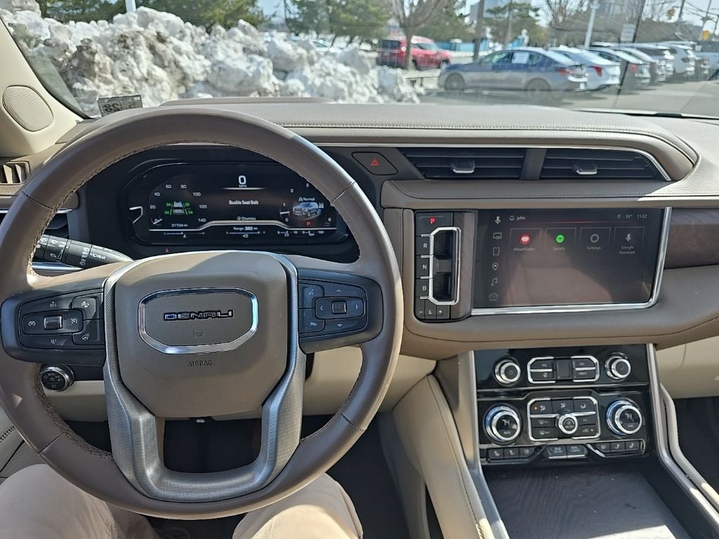 2023 GMC Yukon XL Denali