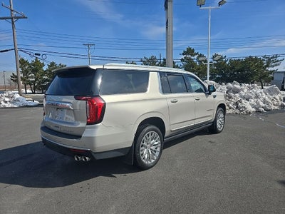 2023 GMC Yukon XL Denali