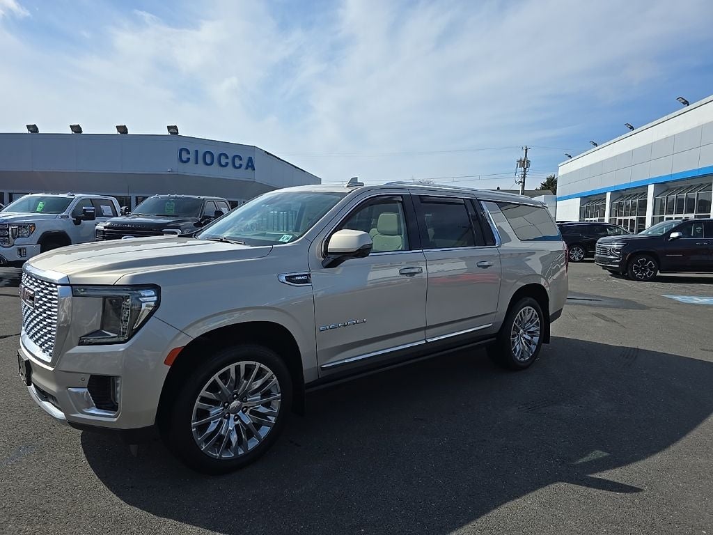 2023 GMC Yukon XL Denali