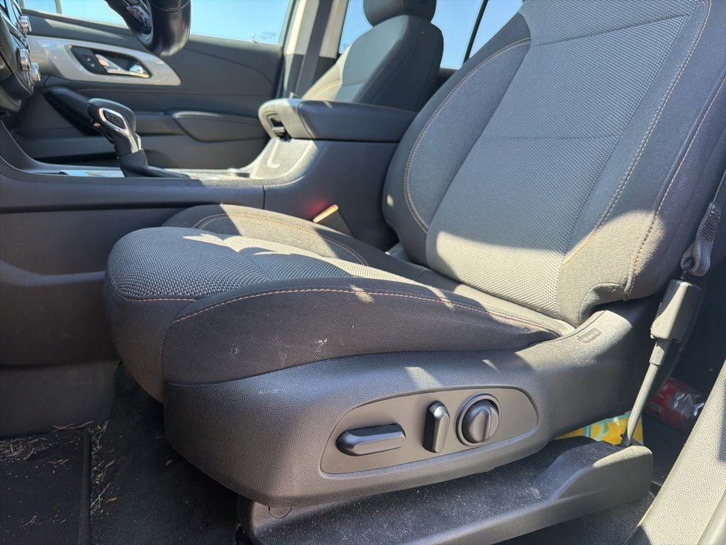 2021 Chevrolet Traverse LT 1LT