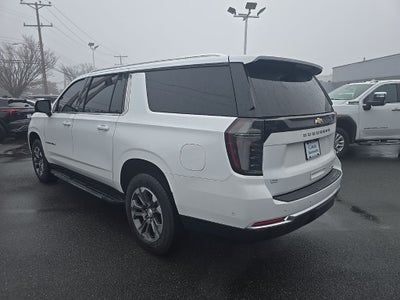 2025 Chevrolet Suburban LT