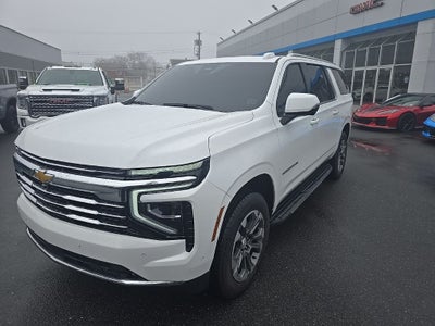 2025 Chevrolet Suburban LT