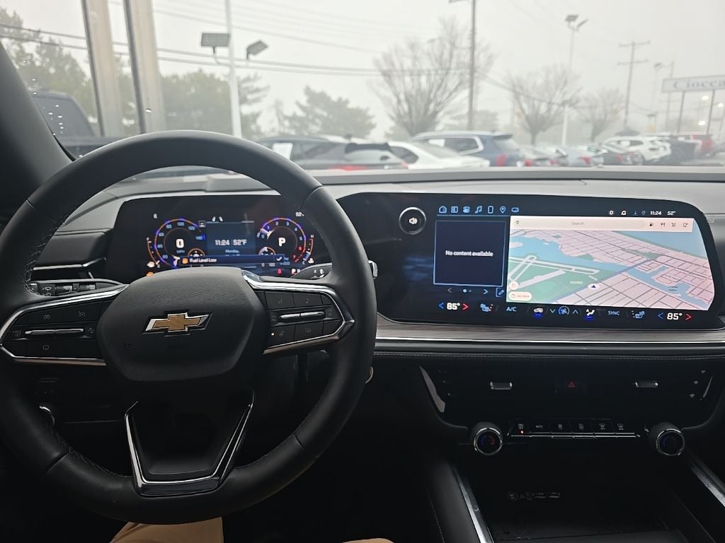 2025 Chevrolet Suburban LT