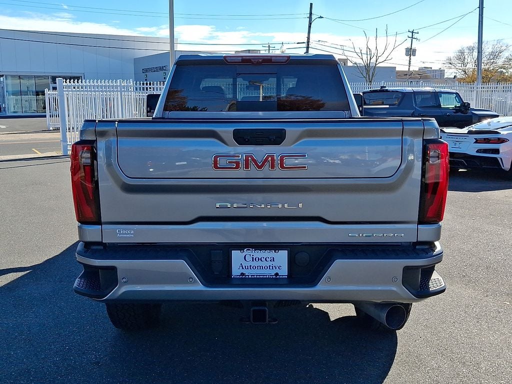 2024 GMC Sierra 2500HD Denali