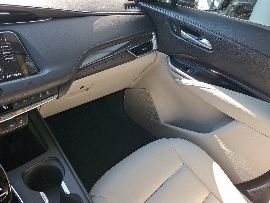 2021 Cadillac XT4 Luxury